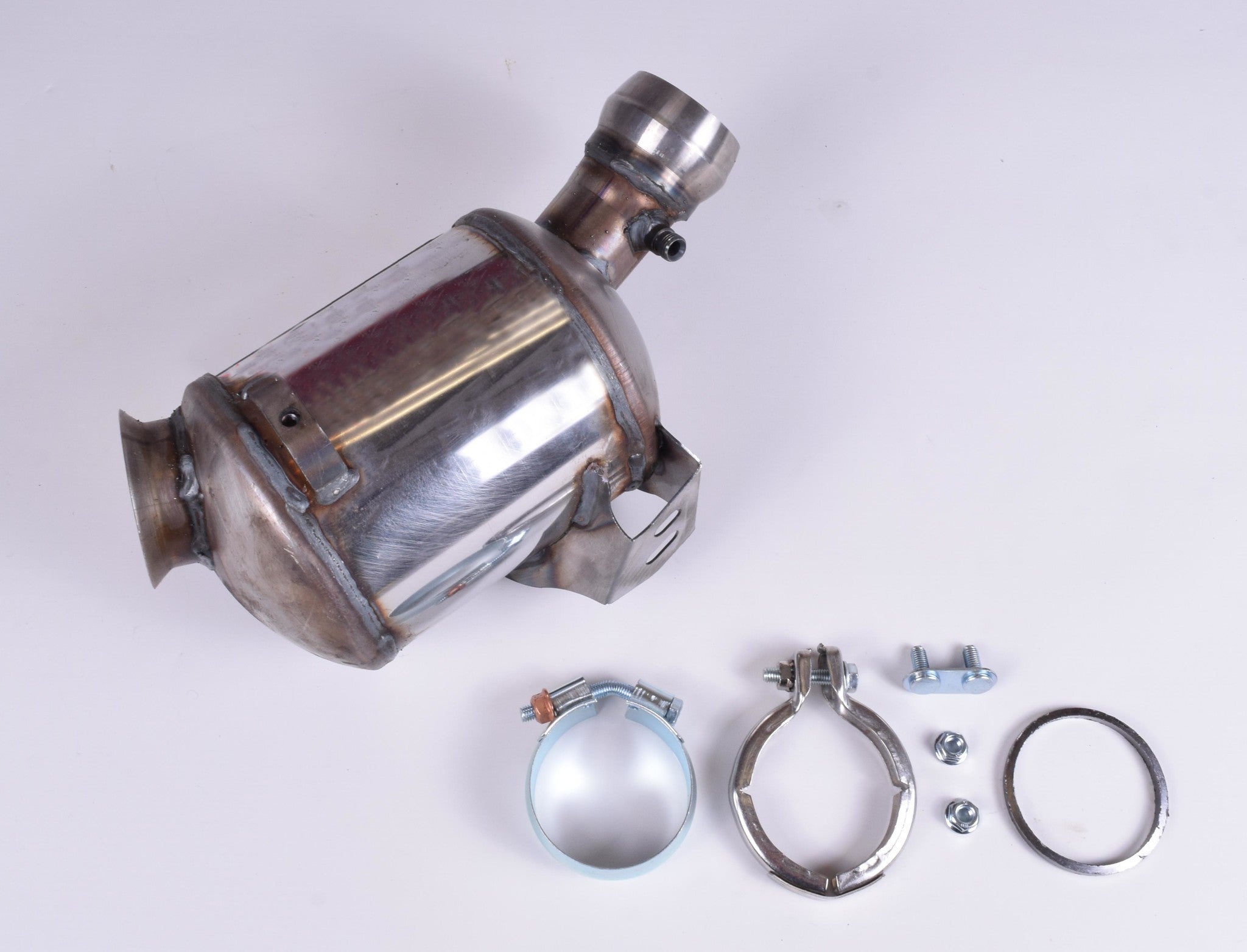 DPF111