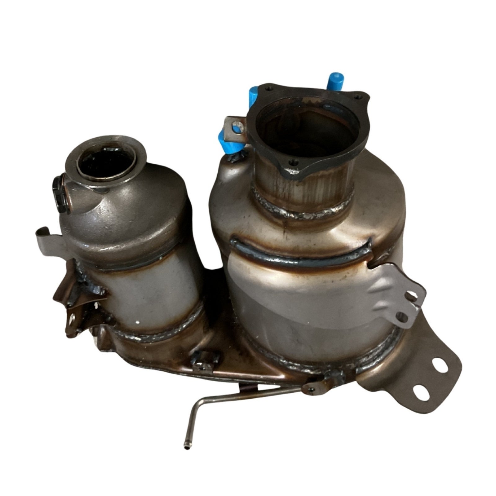 DPF826