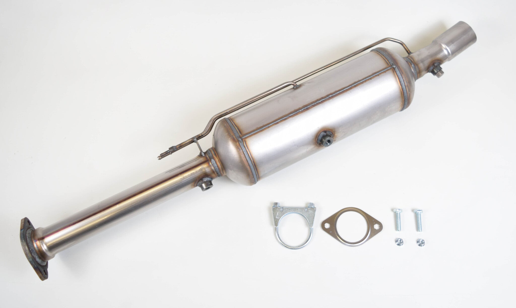 DPF835